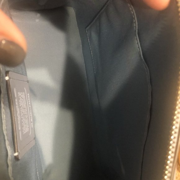 Coach Handbag - Picture 7 of 8